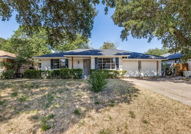 Photo 1 of Single family home for sale at 3138 Touraine Dr, Dallas, TX 75211 | MLS# 21369919 | Listing updated on 2026-08-26