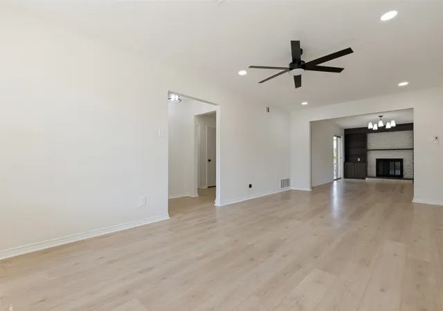 Photo 4 of Single family home for sale at 3138 Touraine Dr, Dallas, TX 75211 | MLS# 21369919 | Listing updated on 2026-08-26
