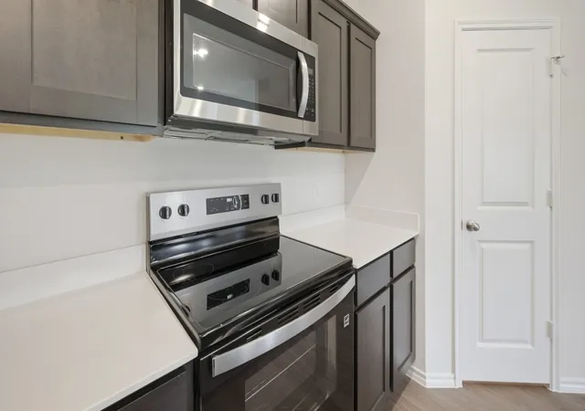 Photo 4 of Sale Pending at 1968 Freeman St, Tyler, TX 75704 | MLS# 21369951 | Listing updated on 2026-09-21