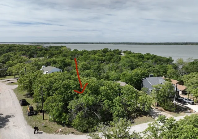 Photo 2 of Land for sale at 300 Dogie And Highland Trl, Oak Point, TX 75068 | MLS# 21370006 | Listing updated on 2026-08-26