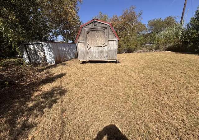 Photo 3 of Manufactured home for sale at 8008 Scenic Ridge Ct, Cresson, TX 76035 | MLS# 21370010 | Listing updated on 2026-08-26