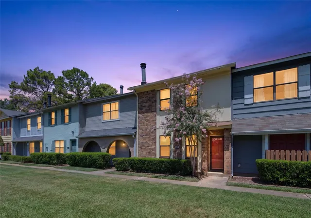 Photo 1 of Single family home for sale at 109 Harts Landing Ln, Shreveport, LA 71115 | MLS# 21365724 | Listing updated on 2026-10-03