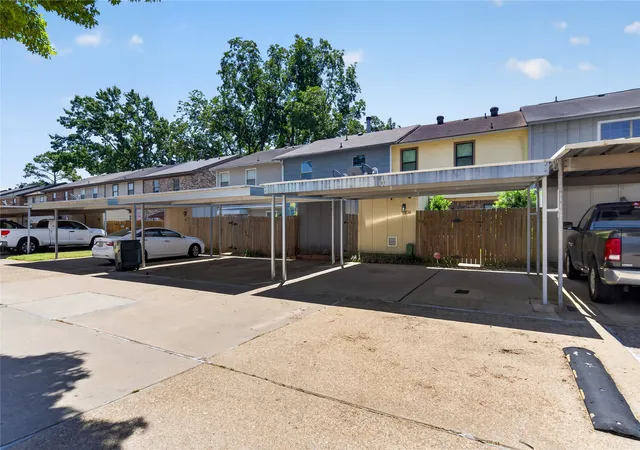 Photo 2 of Single family home for sale at 109 Harts Landing Ln, Shreveport, LA 71115 | MLS# 21365724 | Listing updated on 2026-10-03