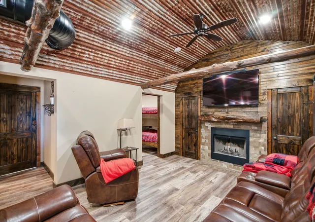 Photo 4 of House for sale at 1140A Garvey Ranch Rd, Graham, TX 76450 | MLS# 21370108 | Listing updated on 2026-08-26