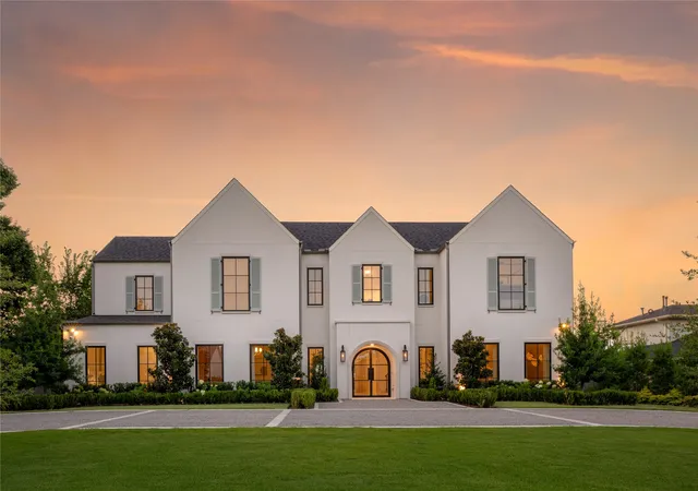 Photo 1 of Mansion for sale at 6815 Pemberton Dr, Dallas, TX 75230 | MLS# 21369091 | Listing updated on 2026-08-30
