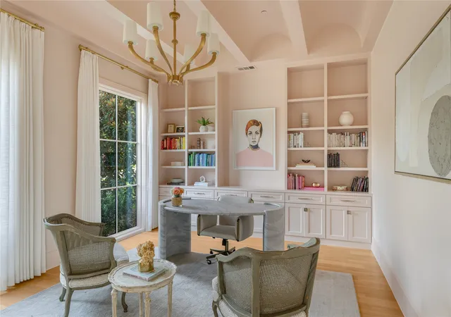Photo 3 of Sale Pending at 6815 Pemberton Dr, Dallas, TX 75230 | MLS# 21369091 | Listing updated on 2026-09-26