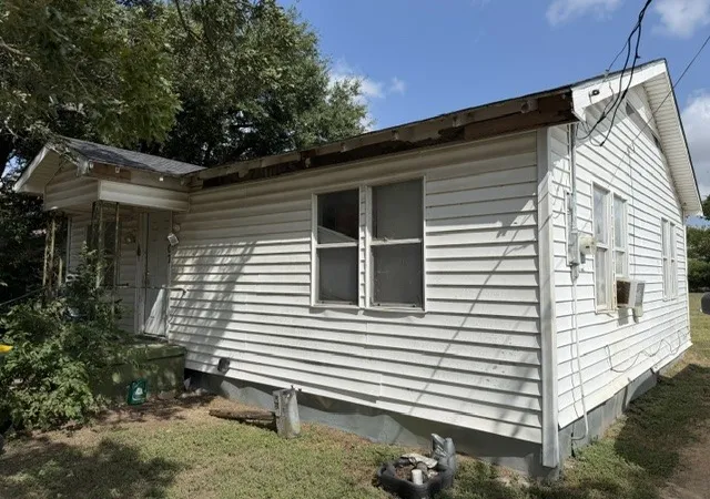 Photo 2 of Sale Pending at 407 Julius St, Riesel, TX 76682 | MLS# 21370141 | Listing updated on 2026-09-17