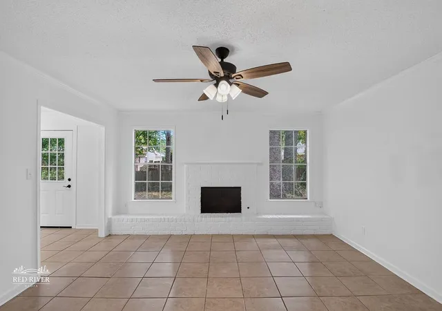 Photo 3 of Single family home for sale at 3409 Tara Ln, Shreveport, LA 71118 | MLS# 21369903 | Listing updated on 2026-08-26