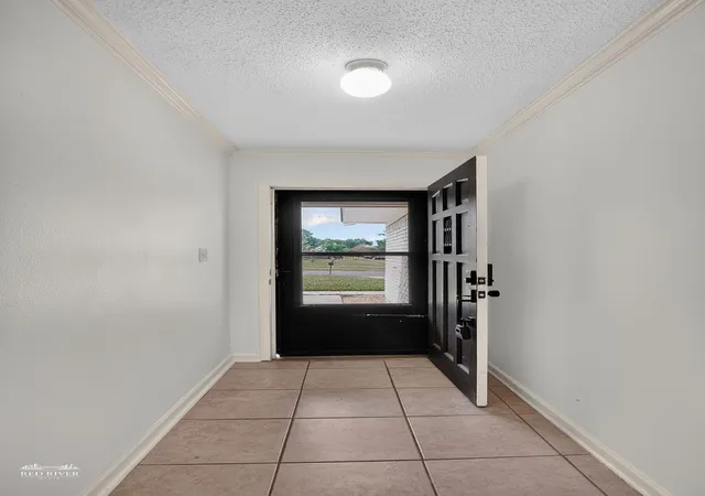 Photo 3 of Single family home for sale at 3409 Tara Ln, Shreveport, LA 71118 | MLS# 21369903 | Listing updated on 2026-08-26