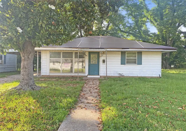 Photo 1 of Sale Pending at 232 Westerfield St, Bossier City, LA 71111 | MLS# 21370173 | Listing updated on 2026-09-19