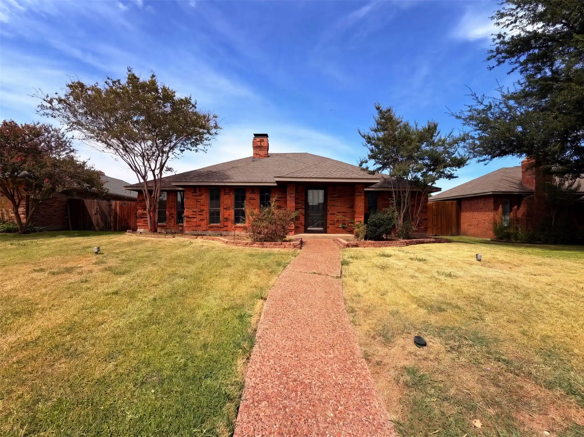 Single family home for sale at 512 W Jefferson St, Wylie, TX 75098 | MLS# 21370208