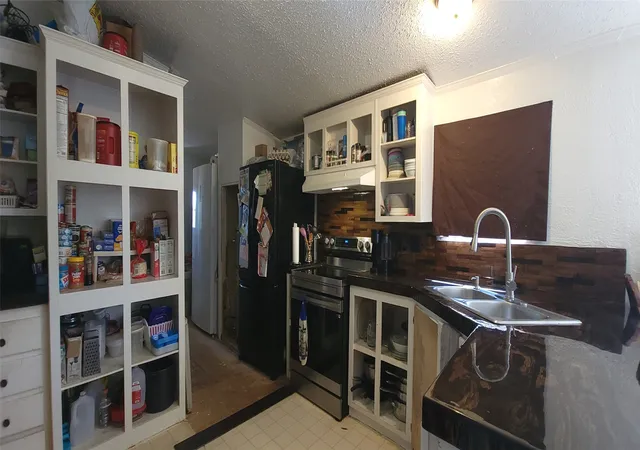 Photo 2 of Manufactured home for sale at 303 Caballo Wy, Chico, TX 76431 | MLS# 21370231 | Listing updated on 2026-10-02