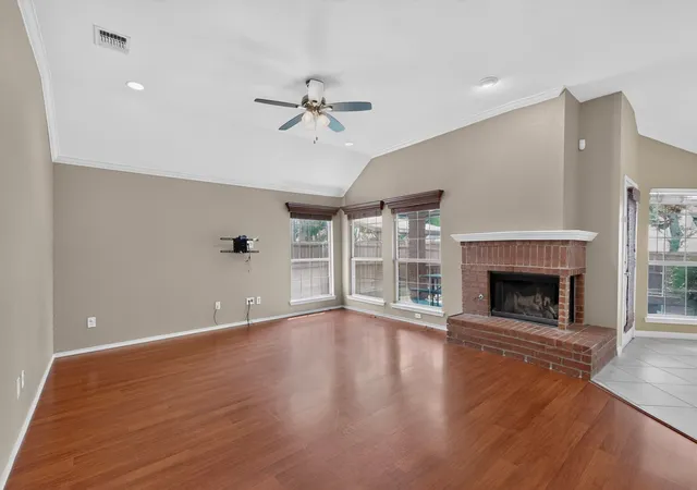 Photo 2 of Single family home for sale at 605 Oak Hollow Ln, Flower Mound, TX 75028 | MLS# 21370048 | Listing updated on 2026-10-01