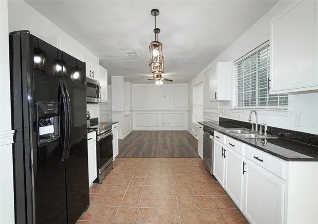 Photo 3 of Single family home for sale at 4006 Collin Ct, Heartland, TX 75126 | MLS# 21368184 | Listing updated on 2026-09-15