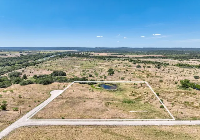 Photo 1 of Land for sale at 130 Long View Dr, Mineral Wells, TX 76067 | MLS# 21369331 | Listing updated on 2026-08-27