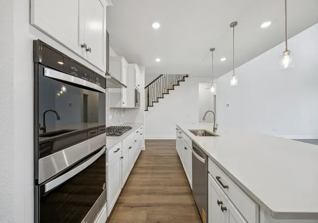Photo 4 of Single family home for sale at 11140 Roxburgh Rd, Fort Worth, TX 76052 | MLS# 21370264 | Listing updated on 2026-08-27