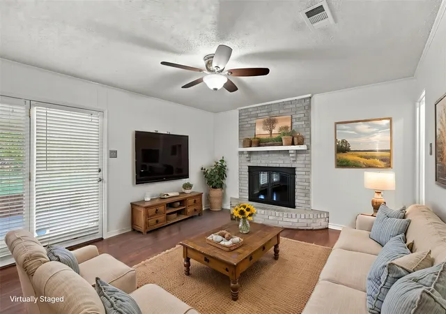 Photo 3 of Single family home for sale at 108 Lewis St, Crandall, TX 75114 | MLS# 21363307 | Listing updated on 2026-10-07