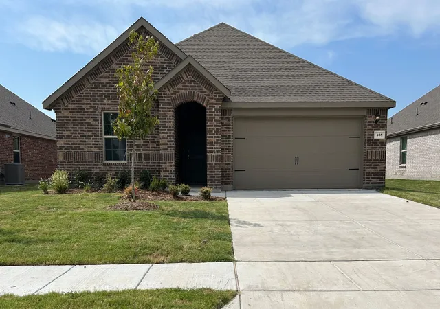 Photo 1 of Single family home for sale at 408 Carthage St, Caddo Mills, TX 75135 | MLS# 21370372 | Listing updated on 2026-10-02
