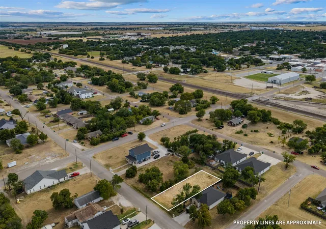 Photo 2 of Land for sale at 205 Garfield St, Mc Gregor, TX 76657 | MLS# 21369449 | Listing updated on 2026-08-27