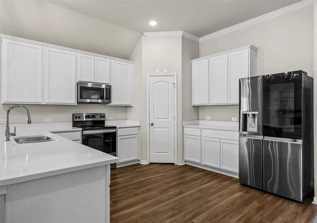 Photo 3 of Single family home for sale at 3125 Risinger Rd, Waco, TX 76655 | MLS# 21370176 | Listing updated on 2026-08-27