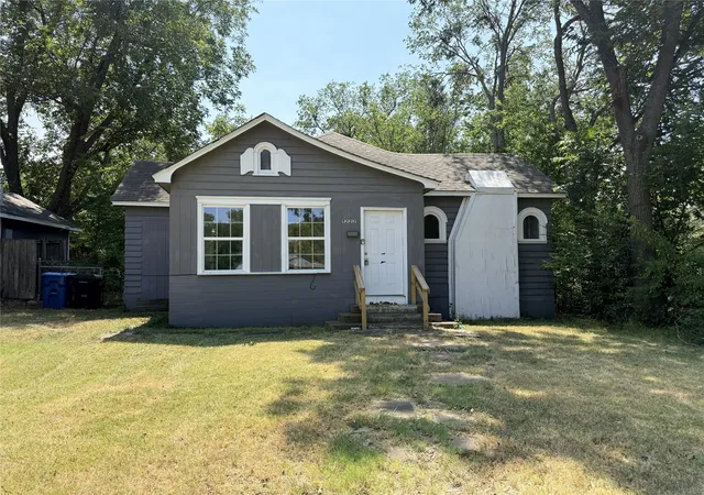 Photo 1 of Single family home for sale at 1222 W Morton St, Denison, TX 75020 | MLS# 21369433 | Listing updated on 2026-09-18