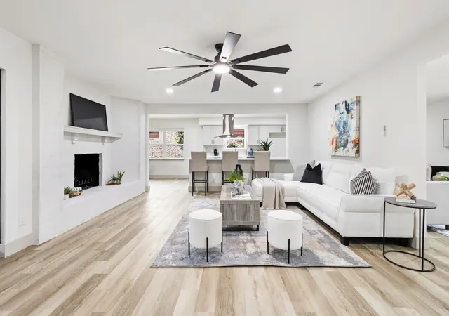Photo 1 of Single family home for sale at 442 Hanover Ln, Irving, TX 75062 | MLS# 21370499 | Listing updated on 2026-09-28