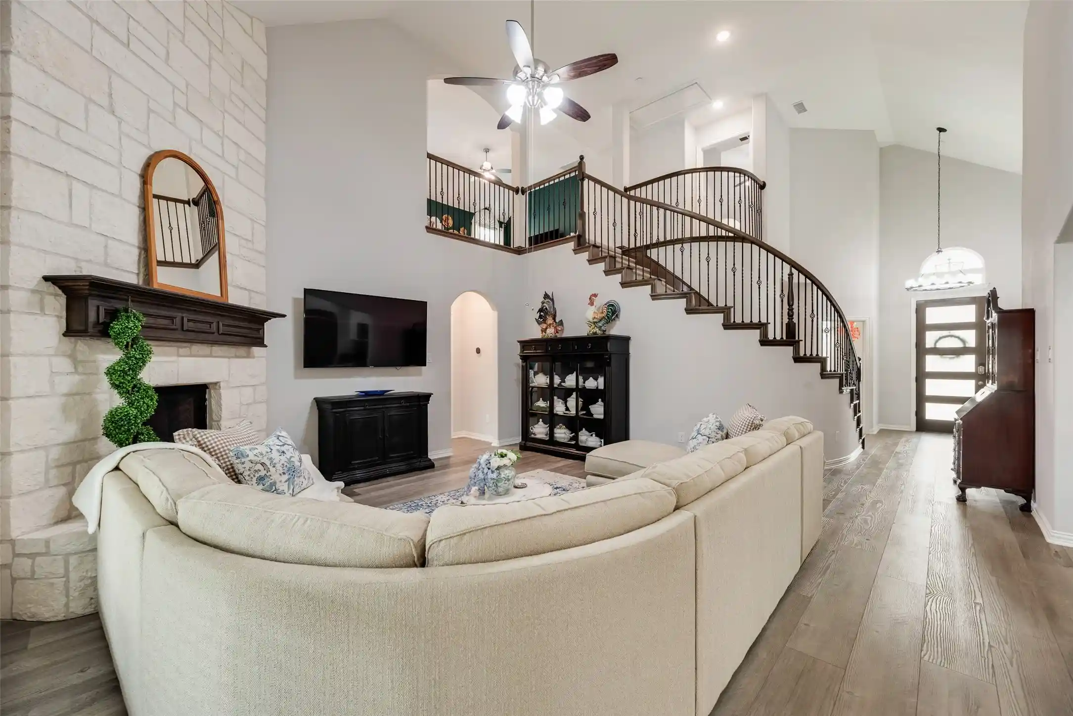 Single family home for sale at 7624 Echo Hill Ln, Denton, TX 76208 | MLS# 21368892