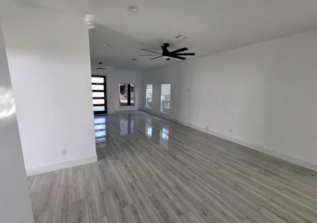 Photo 3 of Single family home for sale at 2623 Pennsylvania Ave, Dallas, TX 75215 | MLS# 21370552 | Listing updated on 2026-08-27
