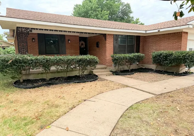 Photo 1 of Single family home for sale at 1314 Charleston Dr, Garland, TX 75041 | MLS# 21370579 | Listing updated on 2026-10-07