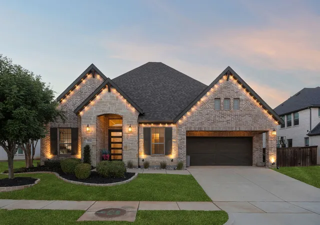 Photo 2 of Single family home for sale at 3916 Petrus Blvd, Colleyville, TX 76034 | MLS# 21370224 | Listing updated on 2026-09-30