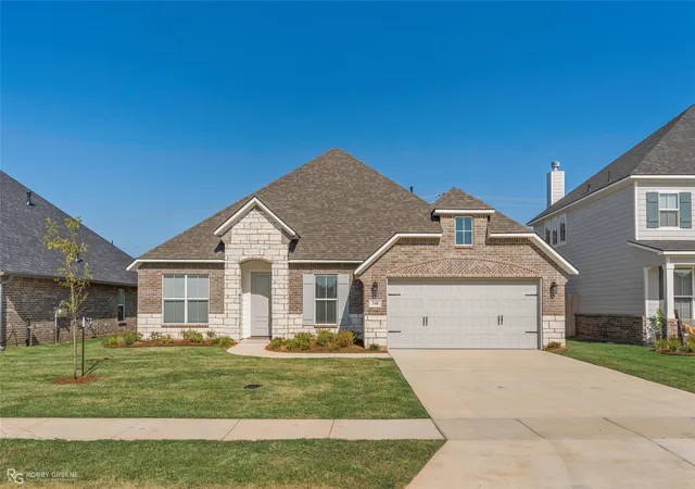 Single family home for sale at 348 Prien Lake Loop, Bossier City, LA 71111 | MLS# 21370377 | Listing updated on 2026-08-27