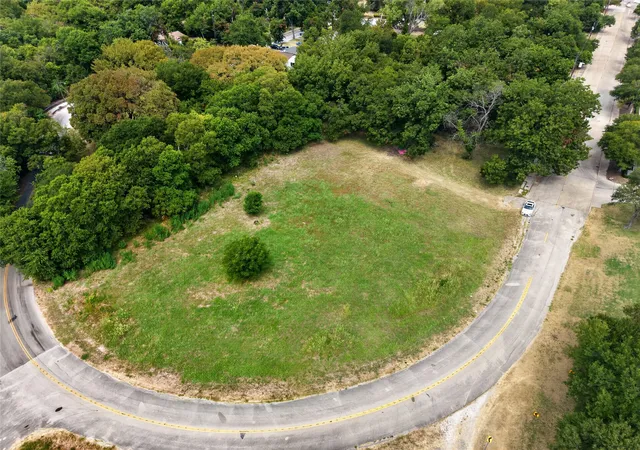 Photo 3 of Land for sale at 5171 S Denley Dr, Dallas, TX 75241 | MLS# 21370657 | Listing updated on 2026-08-27