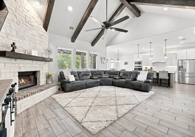 Photo 3 of Single family home for sale at 128 Paradise Oaks Ct, Paradise, TX 76073 | MLS# 21368063 | Listing updated on 2026-08-27