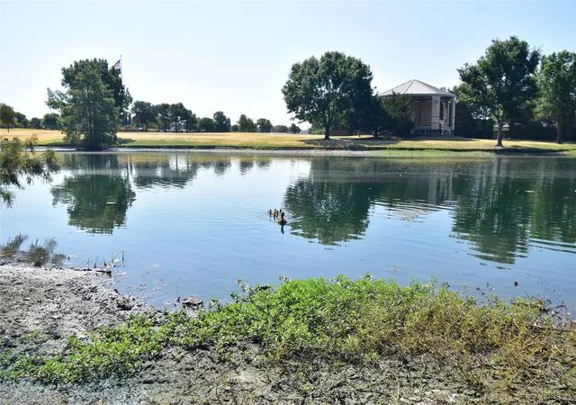 Photo 3 of Single family home for sale at 1109 Shadow Lakes Blvd, Allen, TX 75002 | MLS# 21370265 | Listing updated on 2026-10-06