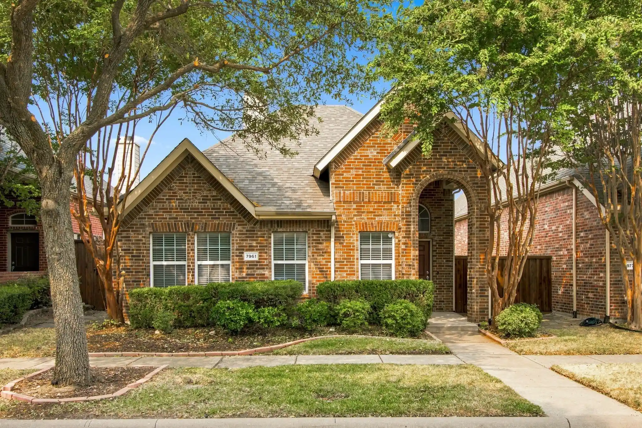 Photo 1 of Single family home for sale at 7691 Crampton Ln, Frisco, TX 75035 | MLS# 21369486 | Listing updated on 2026-10-17