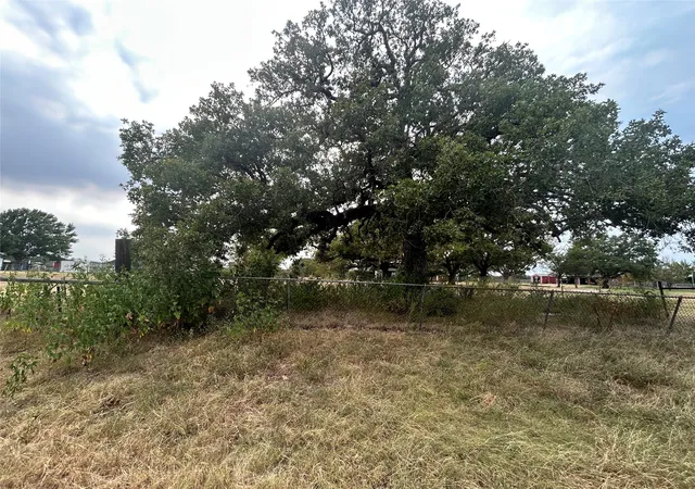 Photo 3 of Land for sale at Tbd County Road 2139, Kemp, TX 75143 | MLS# 21369212 | Listing updated on 2026-08-27
