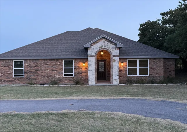Photo 1 of Single family home for sale at 6749 Us Hwy 67 #84, Bangs, TX 76823 | MLS# 21369999 | Listing updated on 2026-08-27