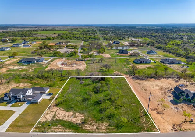 Land for sale at 113 Dan Russell Bnd, Weatherford, TX 76087 | MLS# 21370737