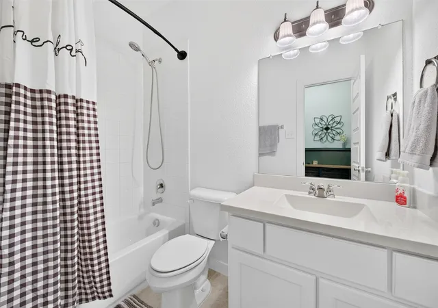 Photo 3 of Single family home for sale at 1819 Huntsman Wy, Forney, TX 75126 | MLS# 21369777 | Listing updated on 2026-08-27