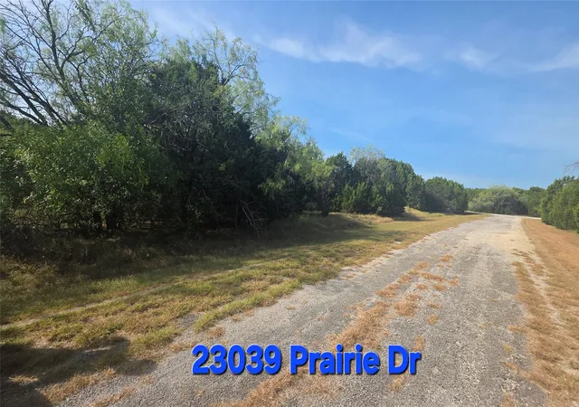 Photo 1 of Land for sale at 23039 Prairie Dr, Whitney, TX 76692 | MLS# 21369576 | Listing updated on 2026-08-27