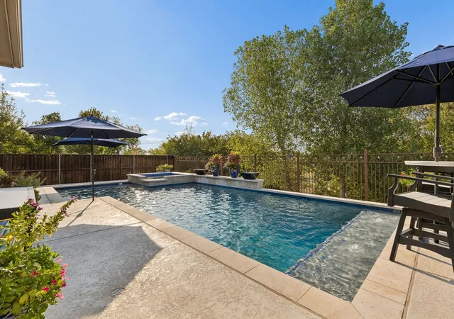 Photo 1 of Single family home for sale at 6204 Prairie Brush Trl, Northlake, TX 76226 | MLS# 21366074 | Listing updated on 2026-10-06