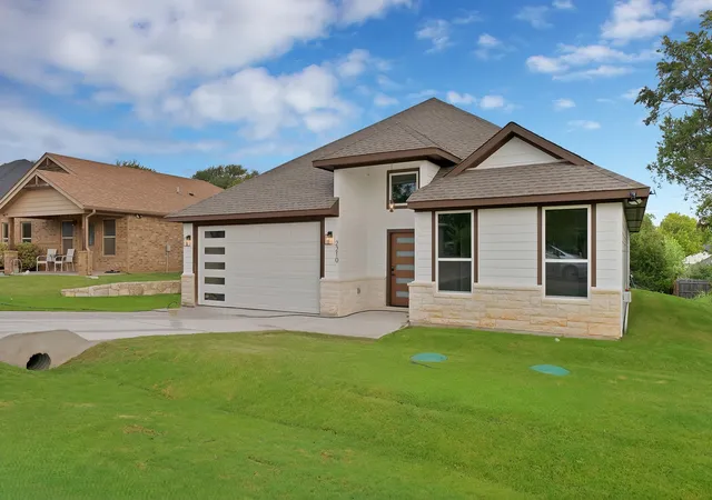 Photo 2 of Single family home for sale at 2210 San Saba Ct, Granbury, TX 76048 | MLS# 21370848 | Listing updated on 2026-08-27