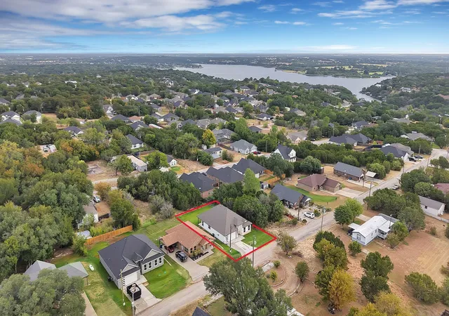 Photo 3 of Single family home for sale at 2210 San Saba Ct, Granbury, TX 76048 | MLS# 21370848 | Listing updated on 2026-08-27