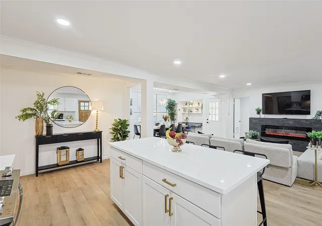 Photo 4 of Single family home for sale at 260 Mcgraw Ln, Sherman, TX 75090 | MLS# 21363039 | Listing updated on 2026-08-27