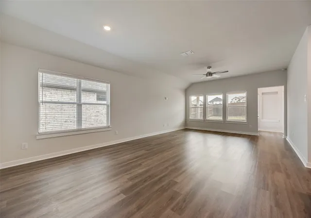 Photo 4 of Single family home for sale at 2850 Robertson Wy, Royse City, TX 75189 | MLS# 21370894 | Listing updated on 2026-08-27