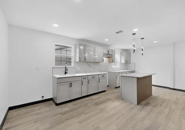 Photo 3 of Single family home for sale at 11360 Drummond Dr, Dallas, TX 75228 | MLS# 21370937 | Listing updated on 2026-08-27