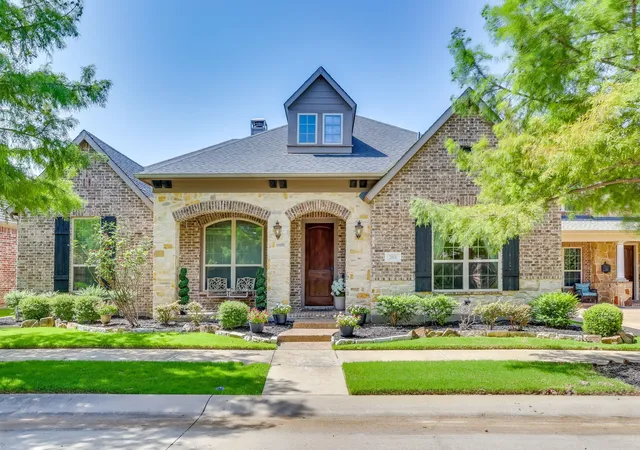 Photo 2 of Single family home for sale at 2016 Torin St, Lewisville, TX 75056 | MLS# 21370212 | Listing updated on 2026-08-30