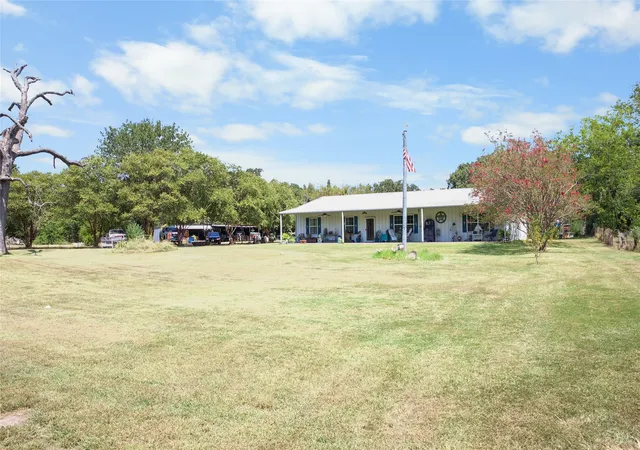 Photo 2 of Single family home for sale at 11325 County Road 104, Kaufman, TX 75142 | MLS# 21371004 | Listing updated on 2026-09-01