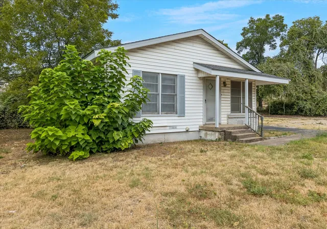 Photo 2 of Sale Pending at 2007 Haltom Rd, Haltom City, TX 76117 | MLS# 21368298 | Listing updated on 2026-08-31