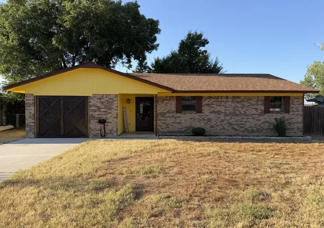 Photo 1 of Single family home for sale at 4403 Westridge Dr, Brownwood, TX 76801 | MLS# 21371008 | Listing updated on 2026-08-28
